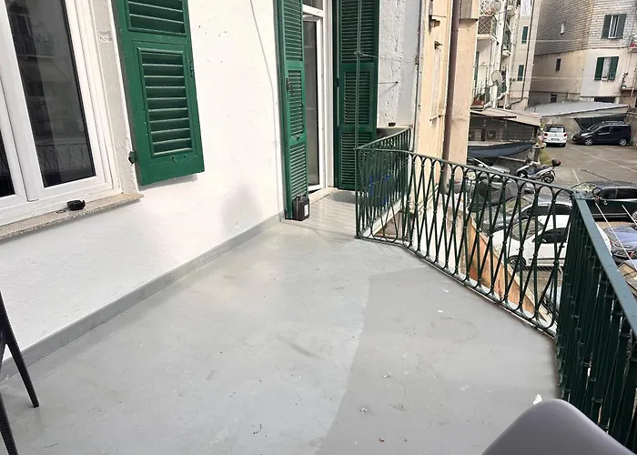Appartamento Per Il Centro Savona Ed Il Mare
